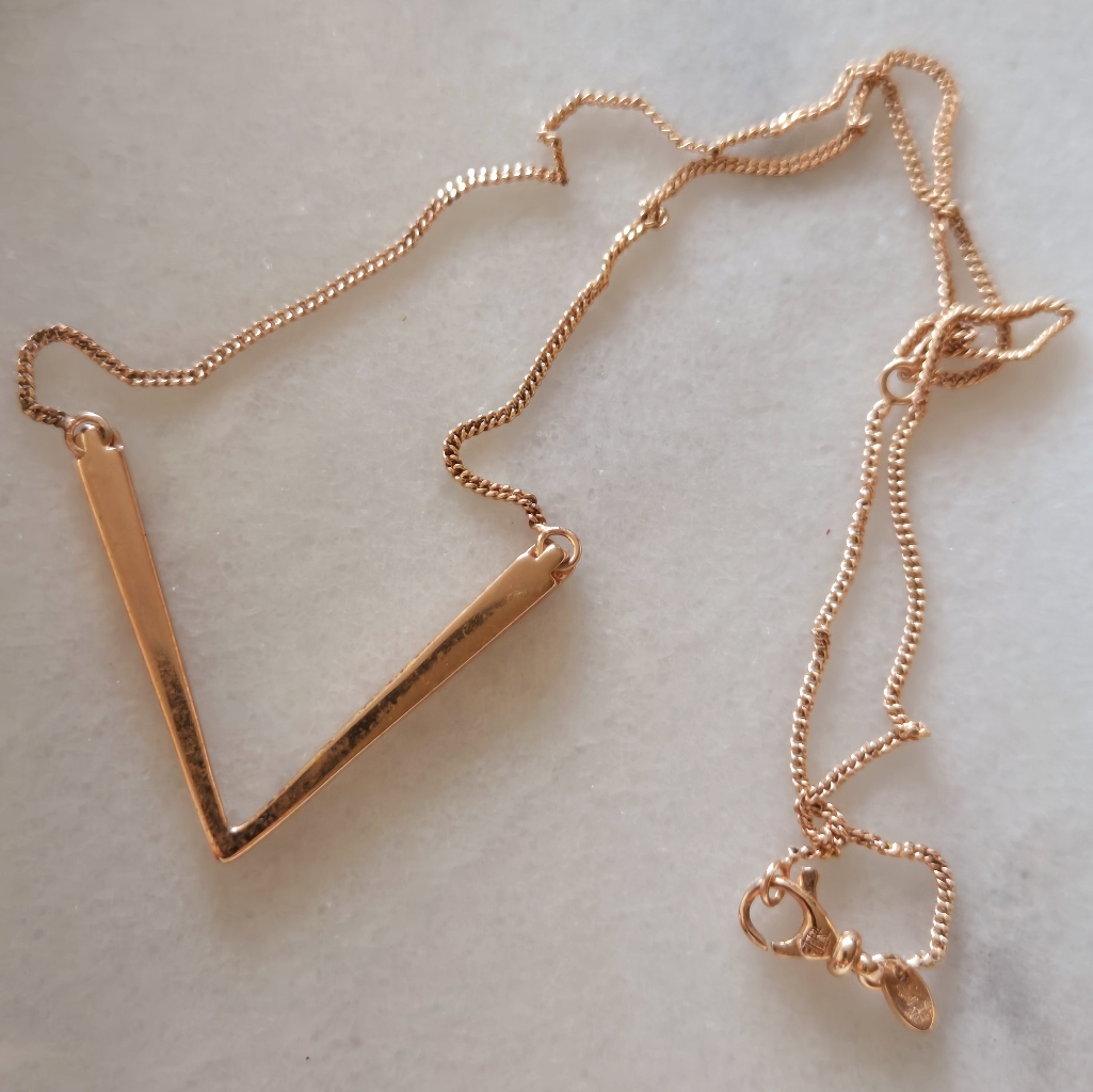 Lisa Robertson Italy Bronze V-Shaped Necklace Comes With Box
